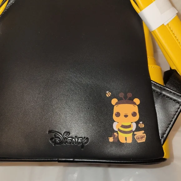 Loungefly Funko Pop! Disney Winnie the Pooh Bee Mini Backpack - Picture 11 of 11